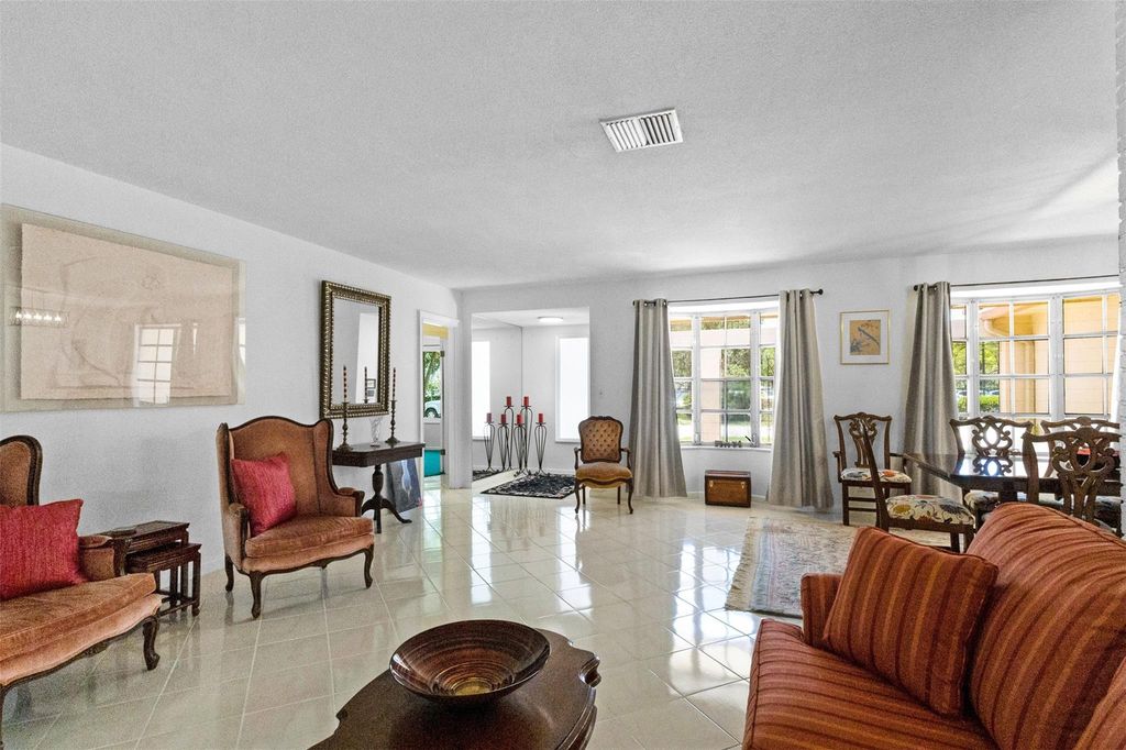 Photo of 6331 NE 22nd Ave, Fort Lauderdale, FL 33308 (MLS # F10508444)