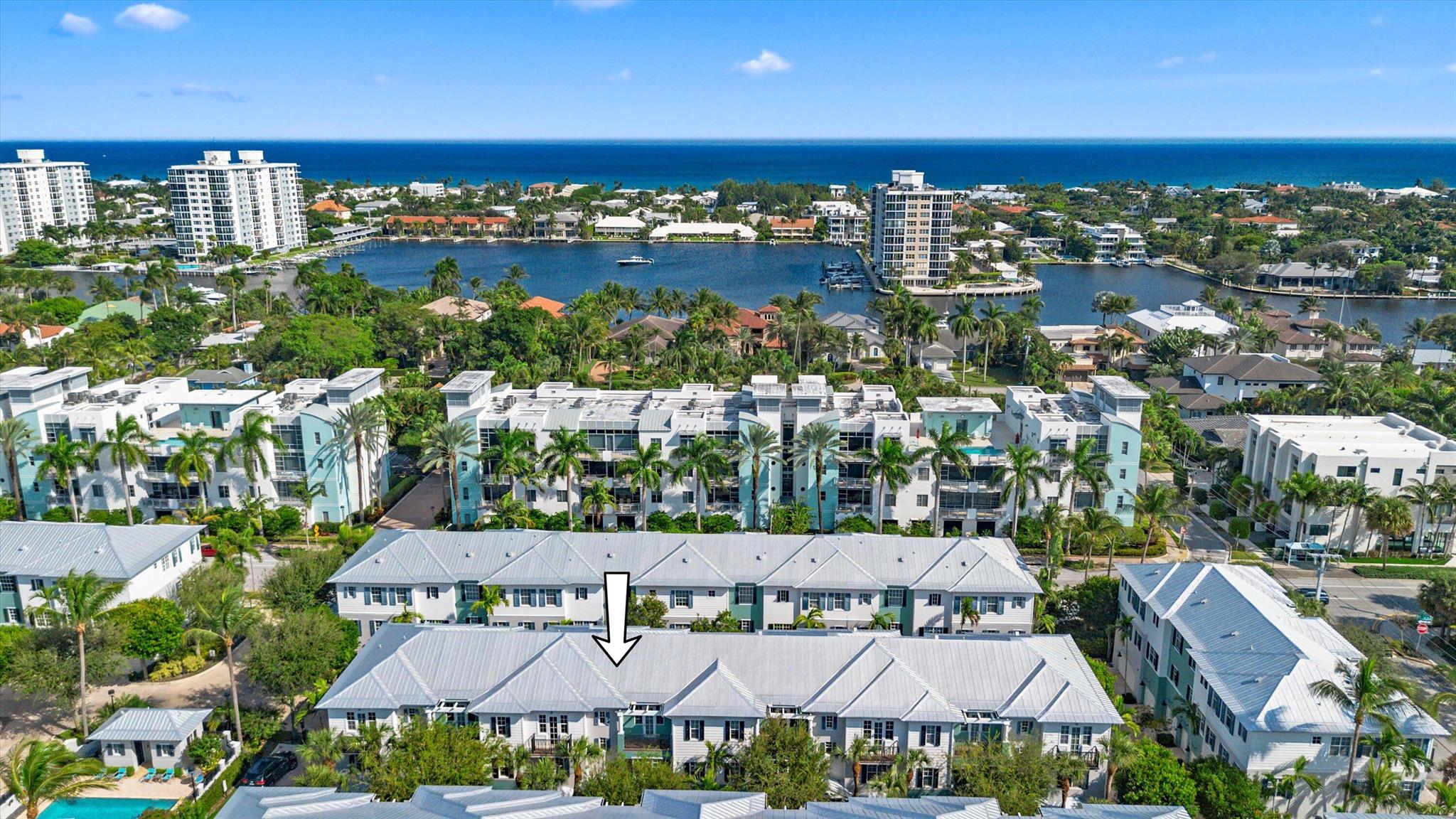 MALLORY SQUARE - Residential