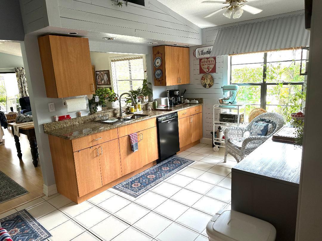 8095 Burlington Court