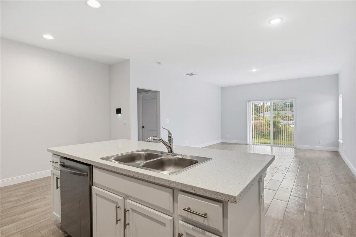 OSLO PARK UNIT NO 4 - Residential