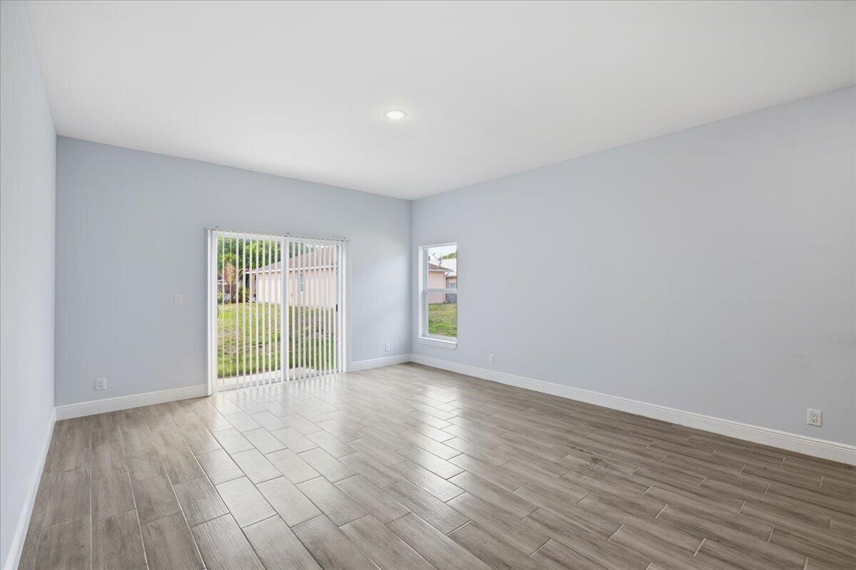 OSLO PARK UNIT NO 4 - Residential