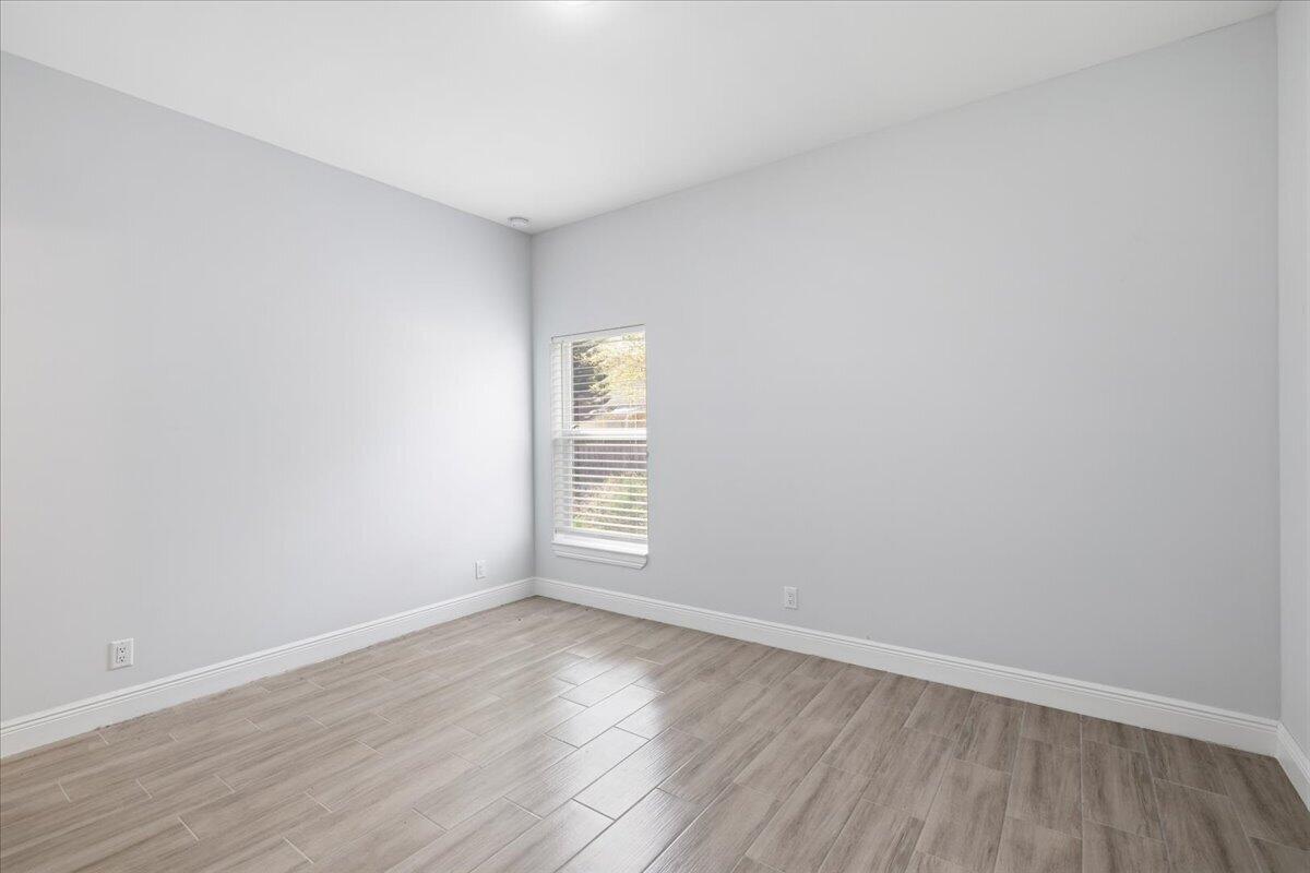 OSLO PARK UNIT NO 4 - Residential