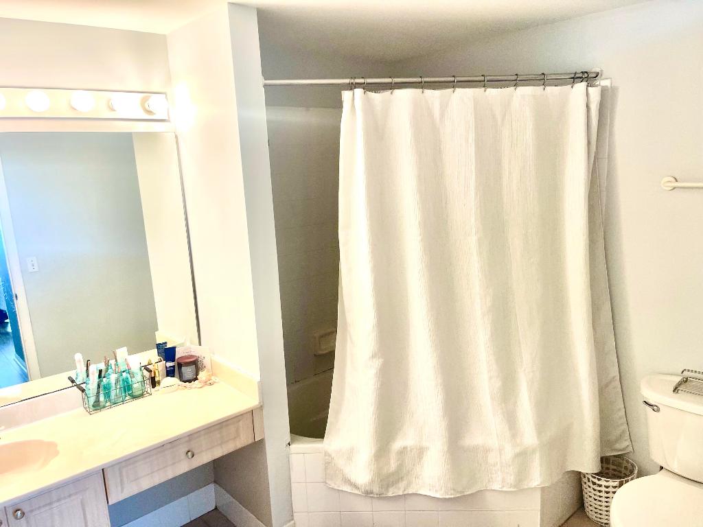 ARISSA PLACE CONDO - Residential