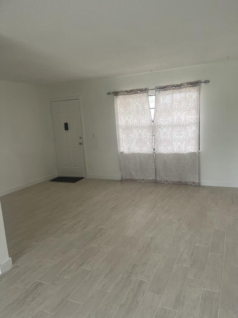 CYPRESS COURT CONDO - Residential Lease