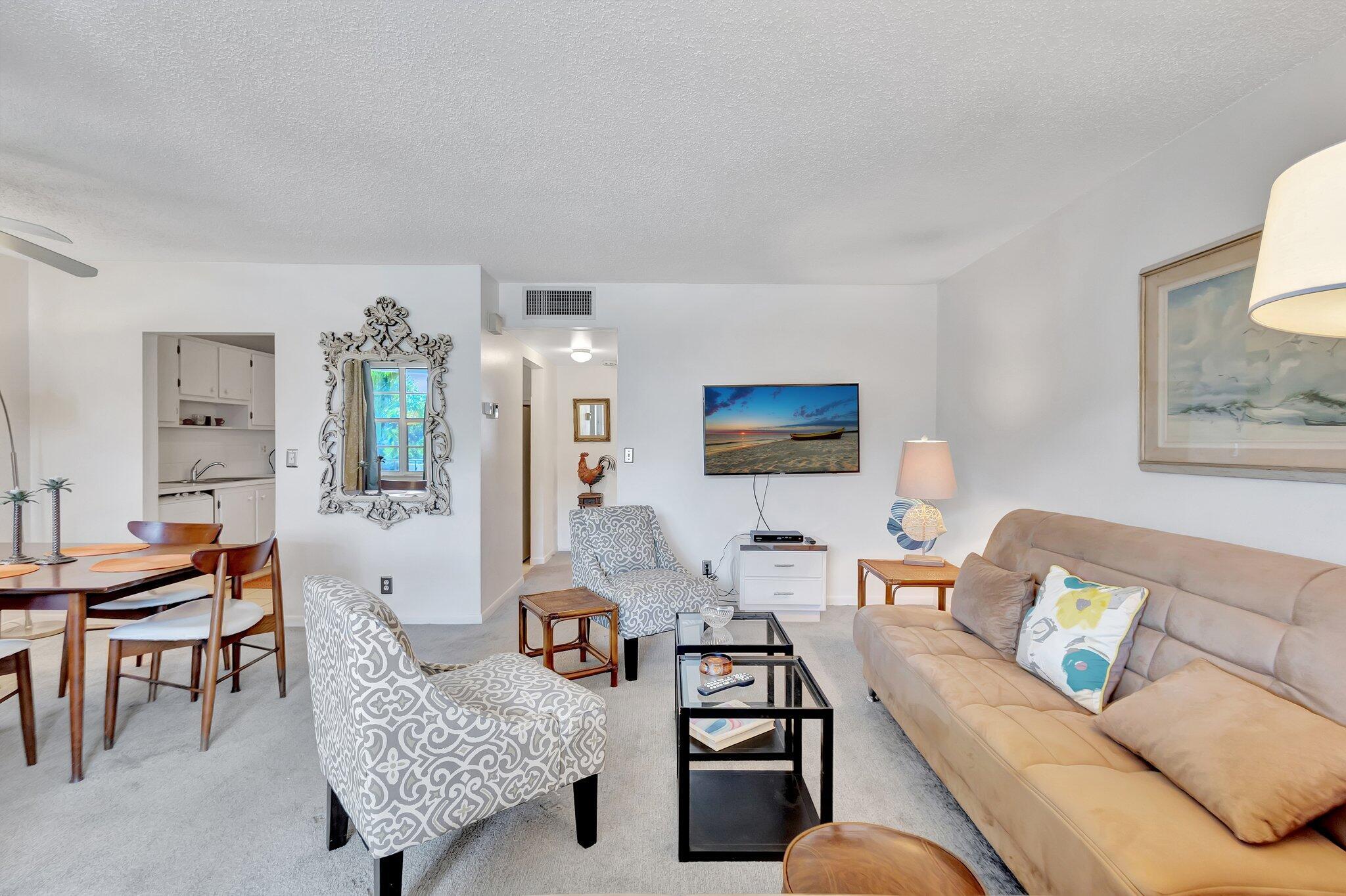 CENTURY VILLAGE PLYMOUTH - Residential