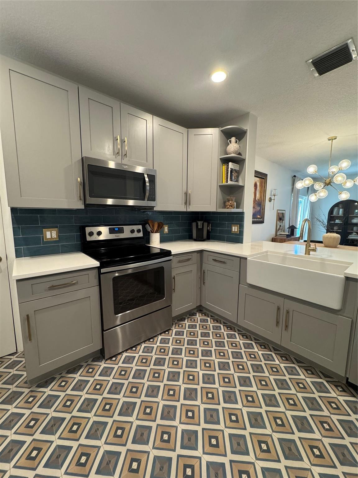 9530 E Plum Harbor Way