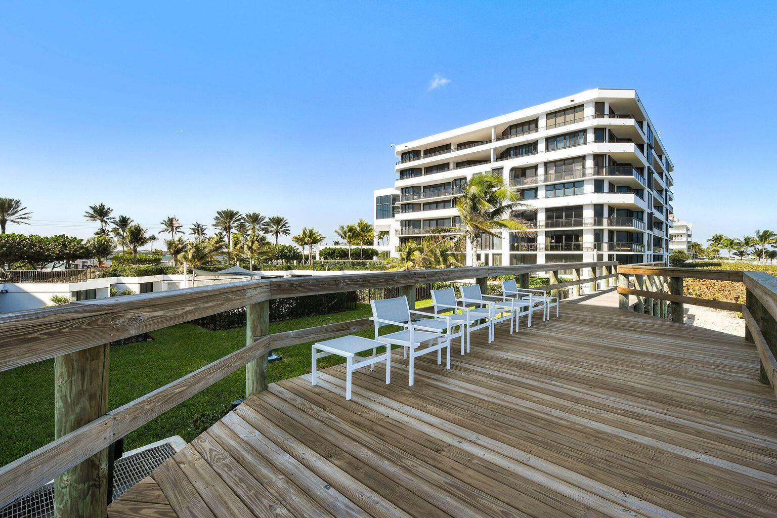 PALM BEACH HAMPTON CONDO - Residential
