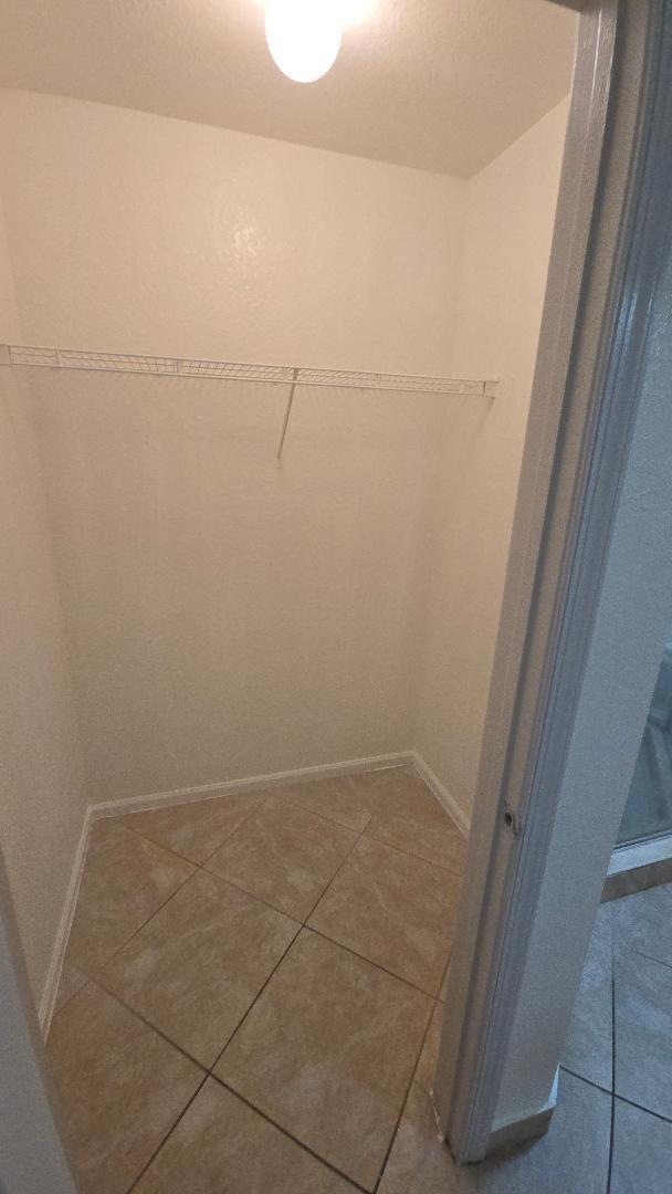 Riverside Villas At - Residential Lease