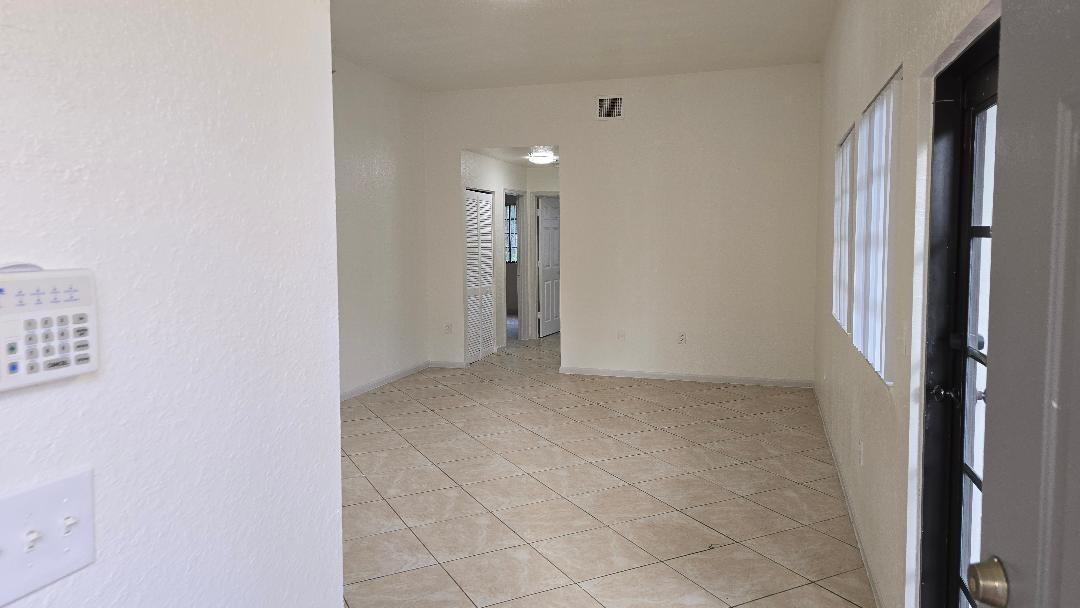 Riverside Villas At - Residential Lease