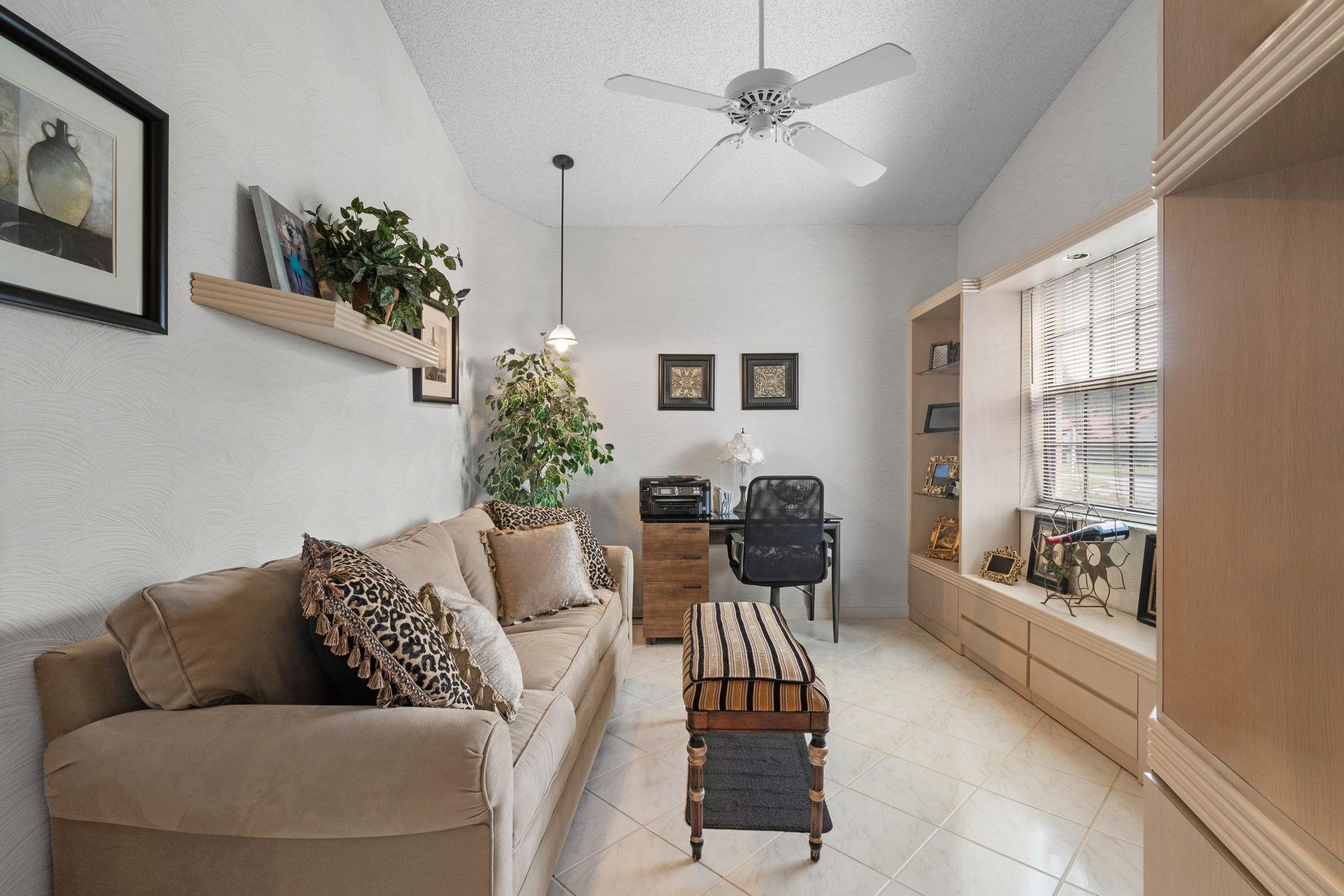 Lexington Club - Residential