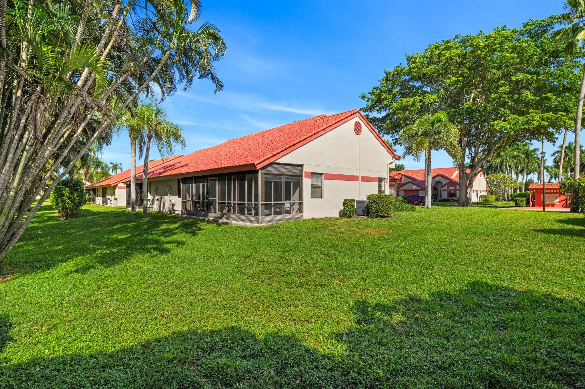 Lexington Club - Residential