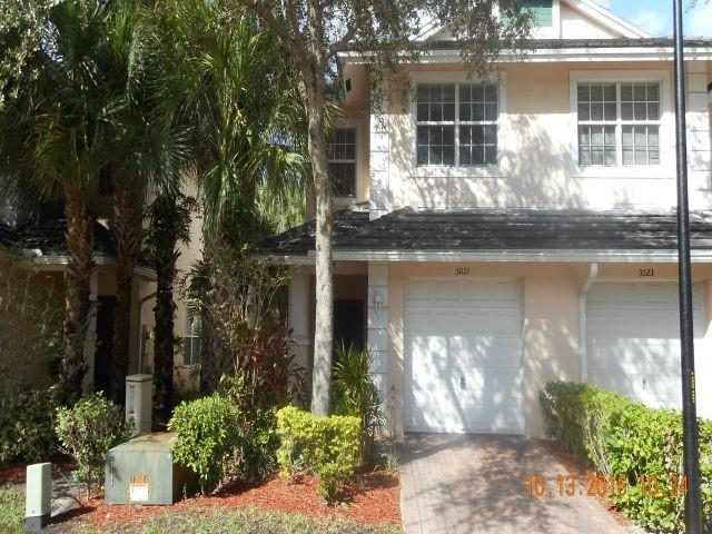 3021 NW 30th Ave