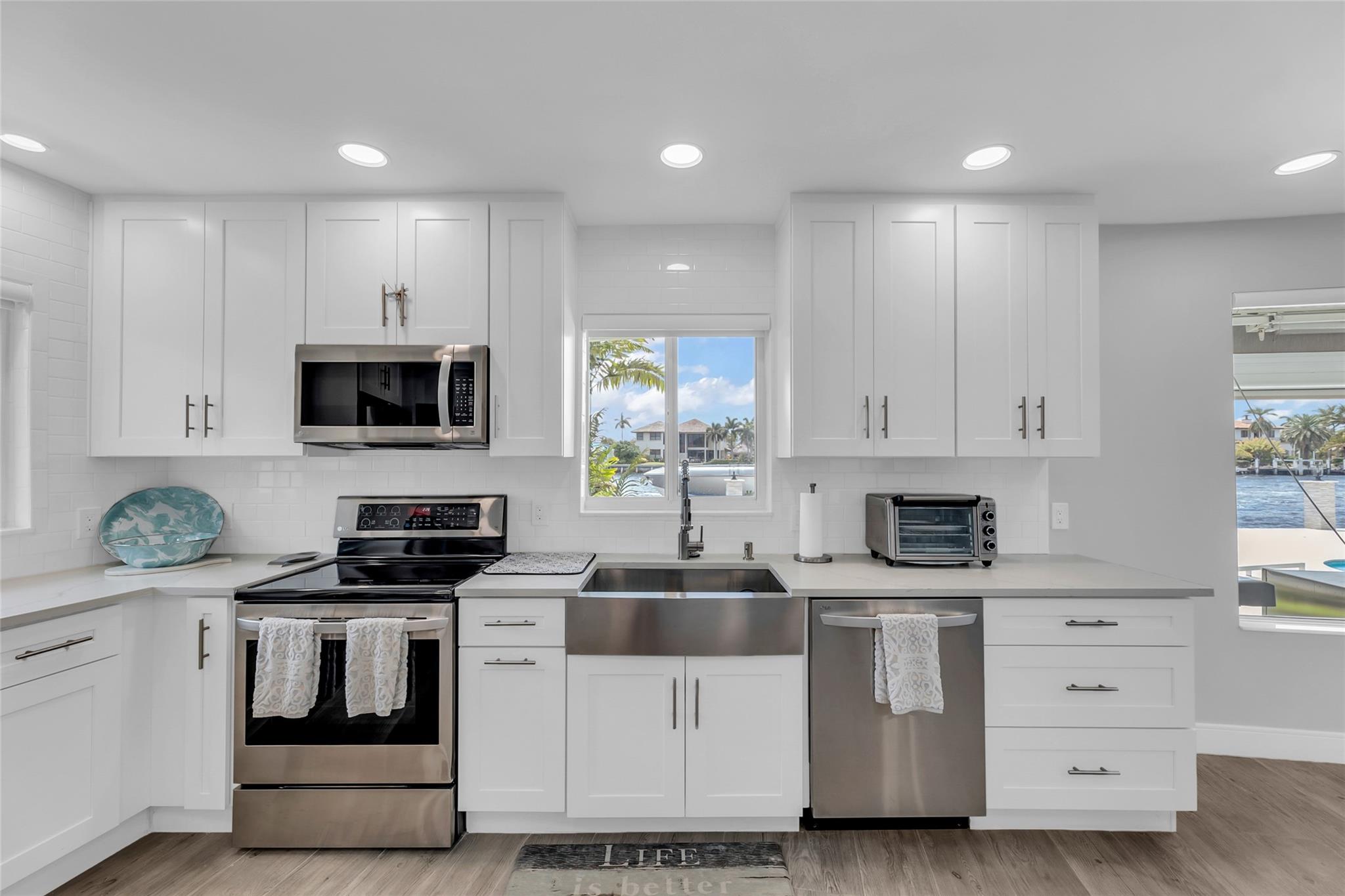 Hillsboro Shores Sec B 22 - Residential Lease