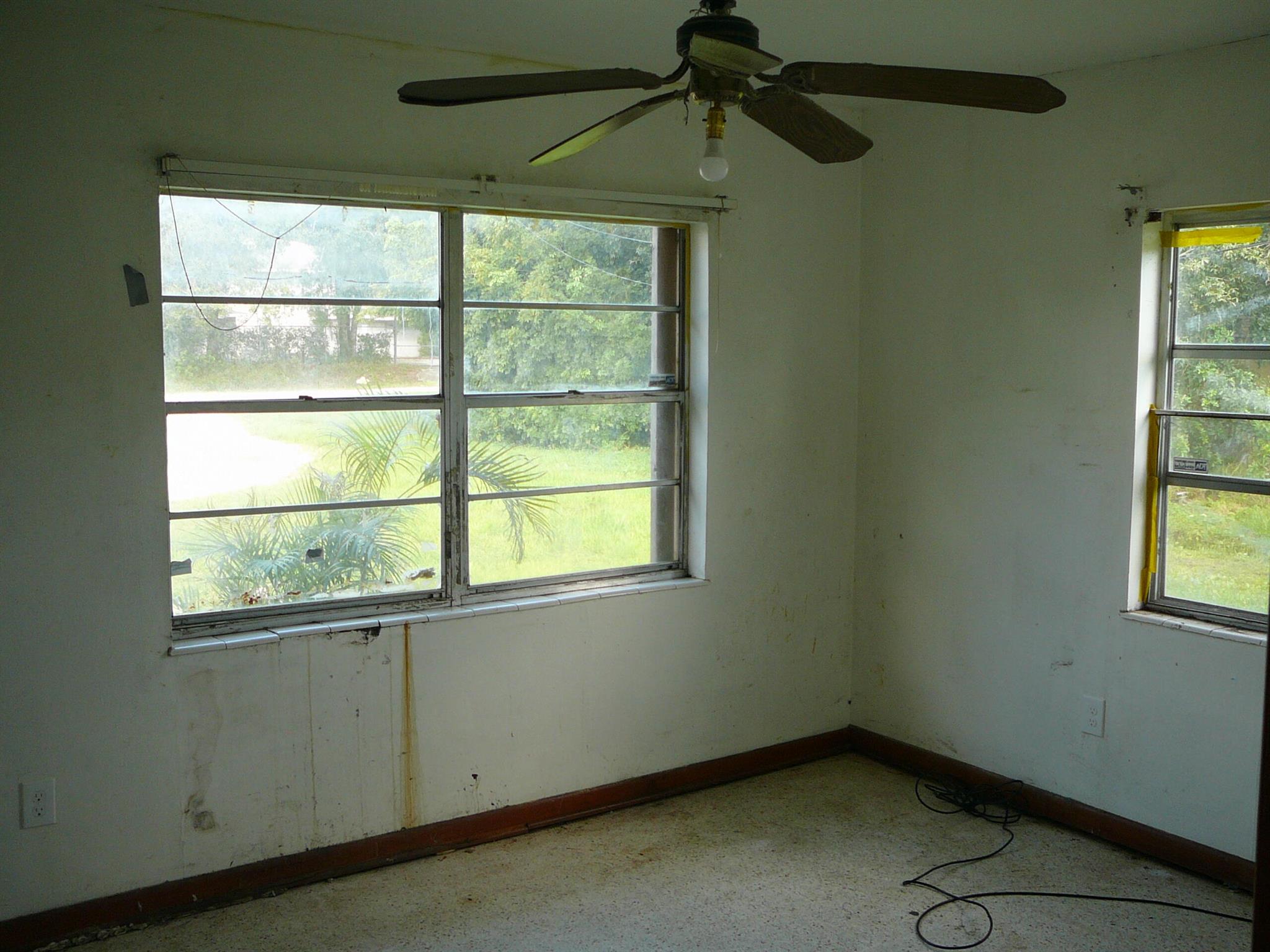 METES AND BOUNDS - Commercial Sale