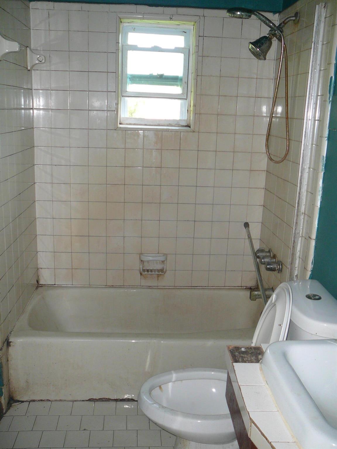 METES AND BOUNDS - Commercial Sale