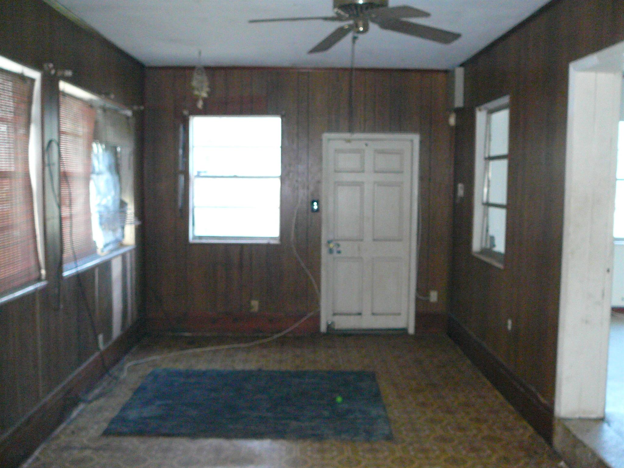 METES AND BOUNDS - Commercial Sale