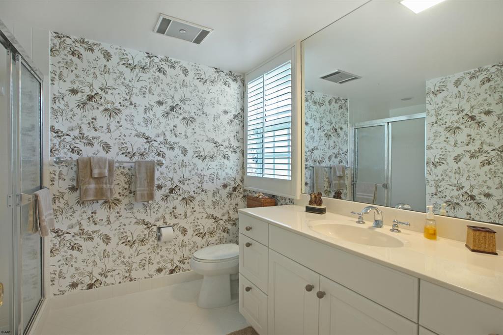 VILLAGE OF GOLF - Residential