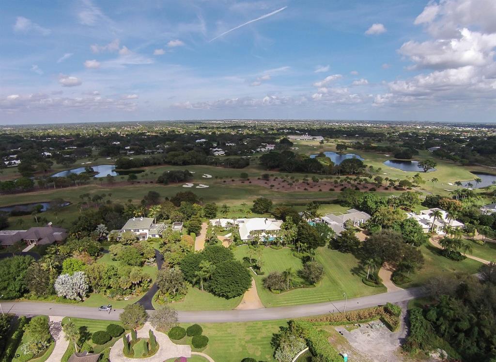 VILLAGE OF GOLF - Residential