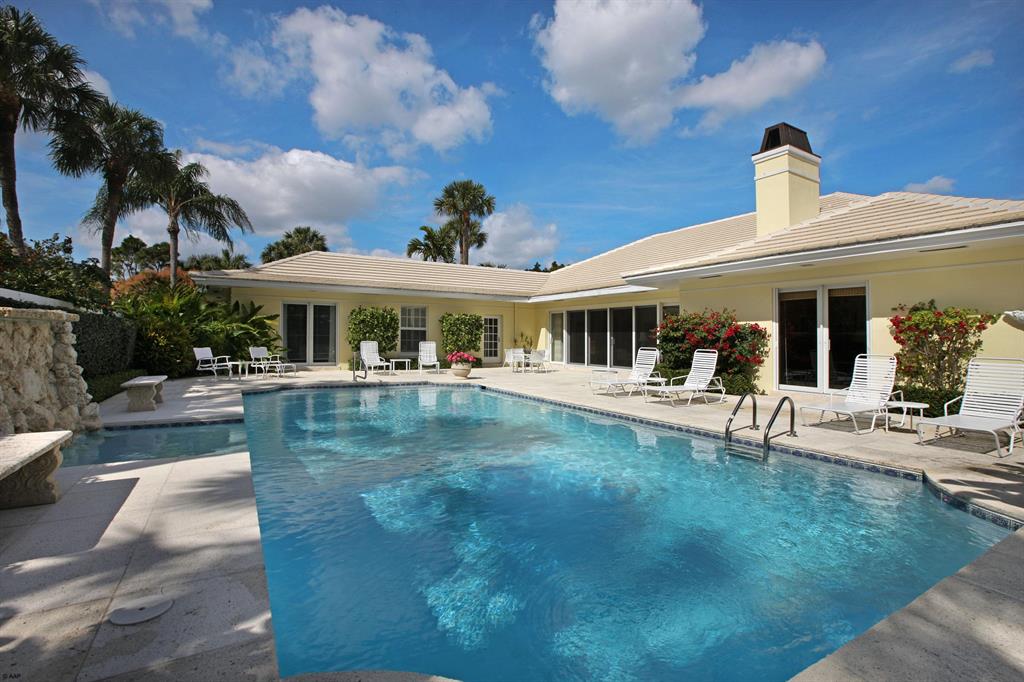 VILLAGE OF GOLF - Residential