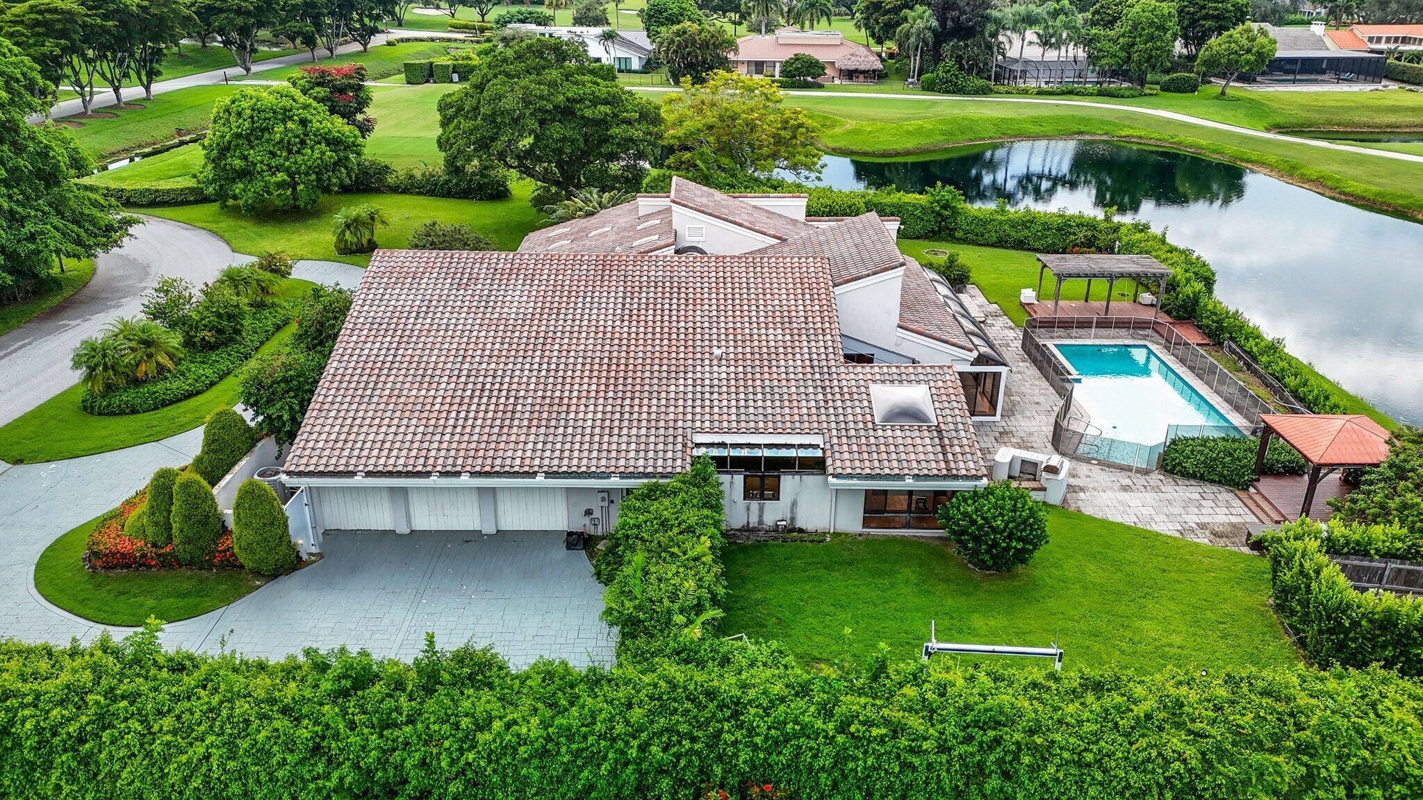 360 Glenwood Drive