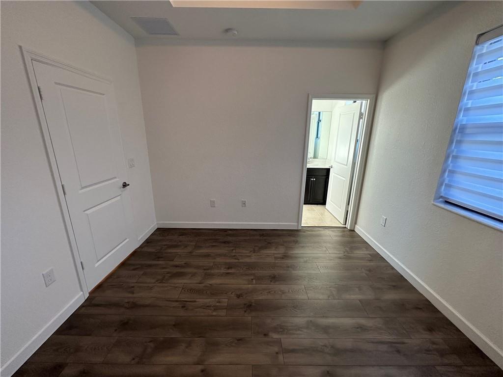 VIA VENTURA NEIGHBORHOOD 2 - Residential Lease