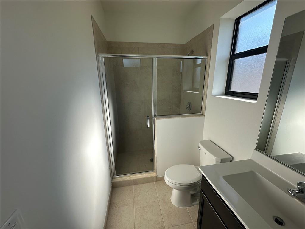 VIA VENTURA NEIGHBORHOOD 2 - Residential Lease