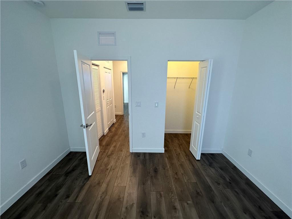 VIA VENTURA NEIGHBORHOOD 2 - Residential Lease