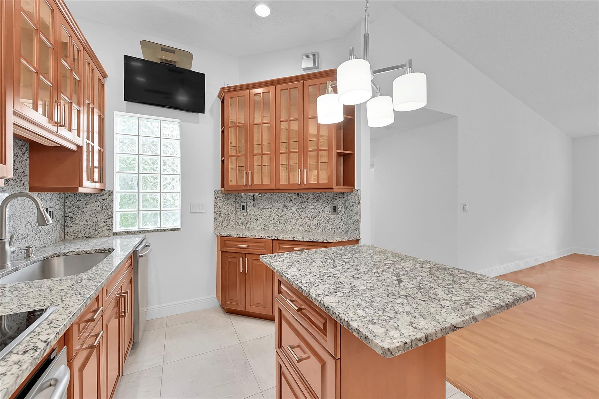 PLATINA - Residential