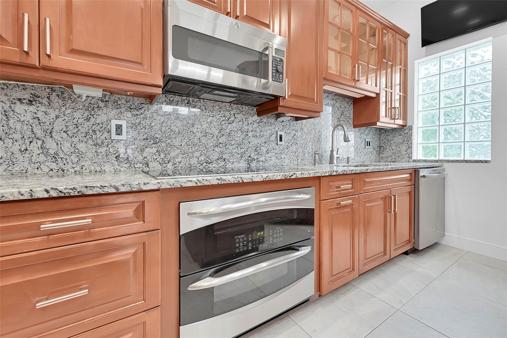 PLATINA - Residential