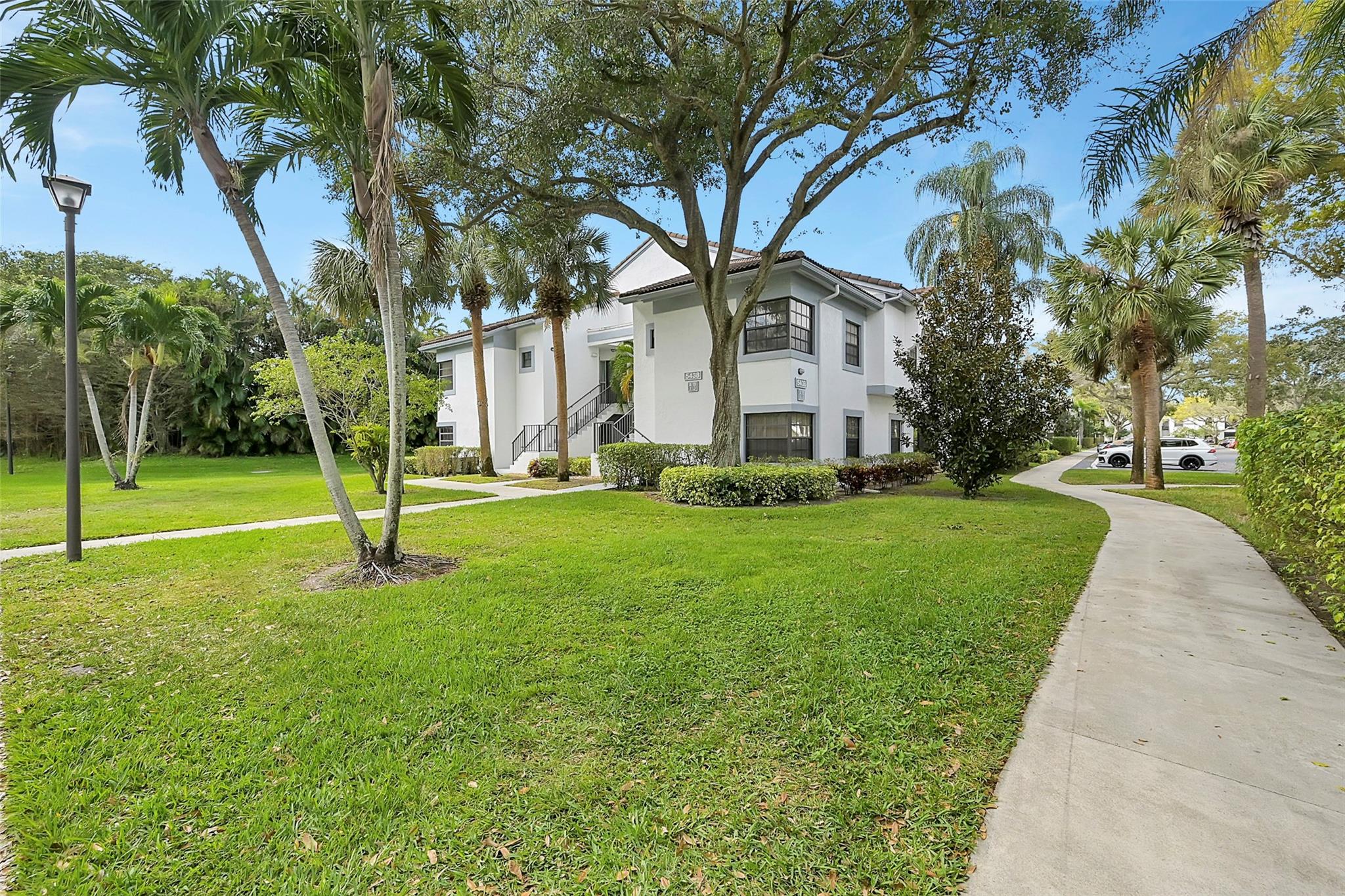 PLATINA - Residential