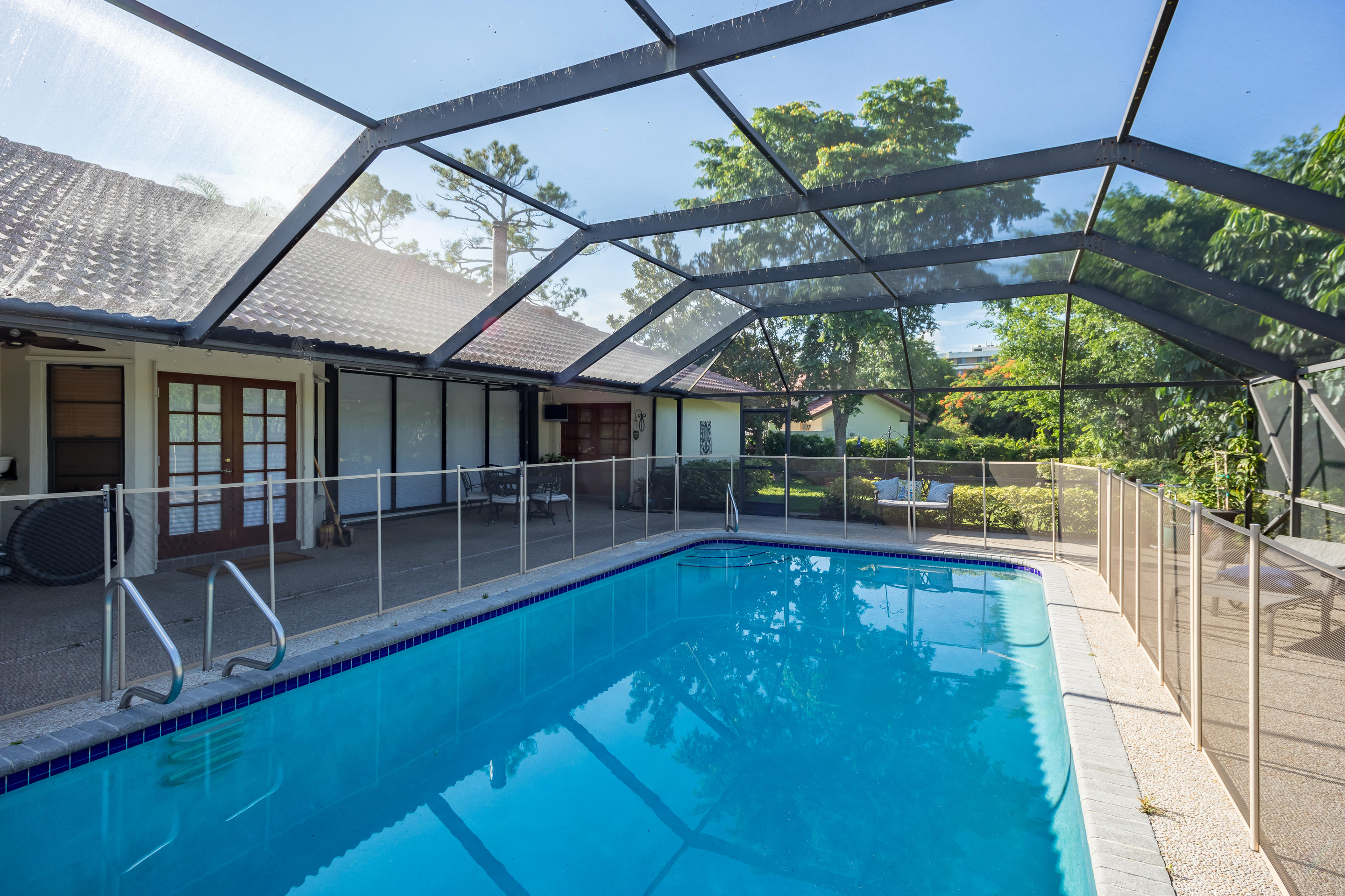 Boca Chica - Residential