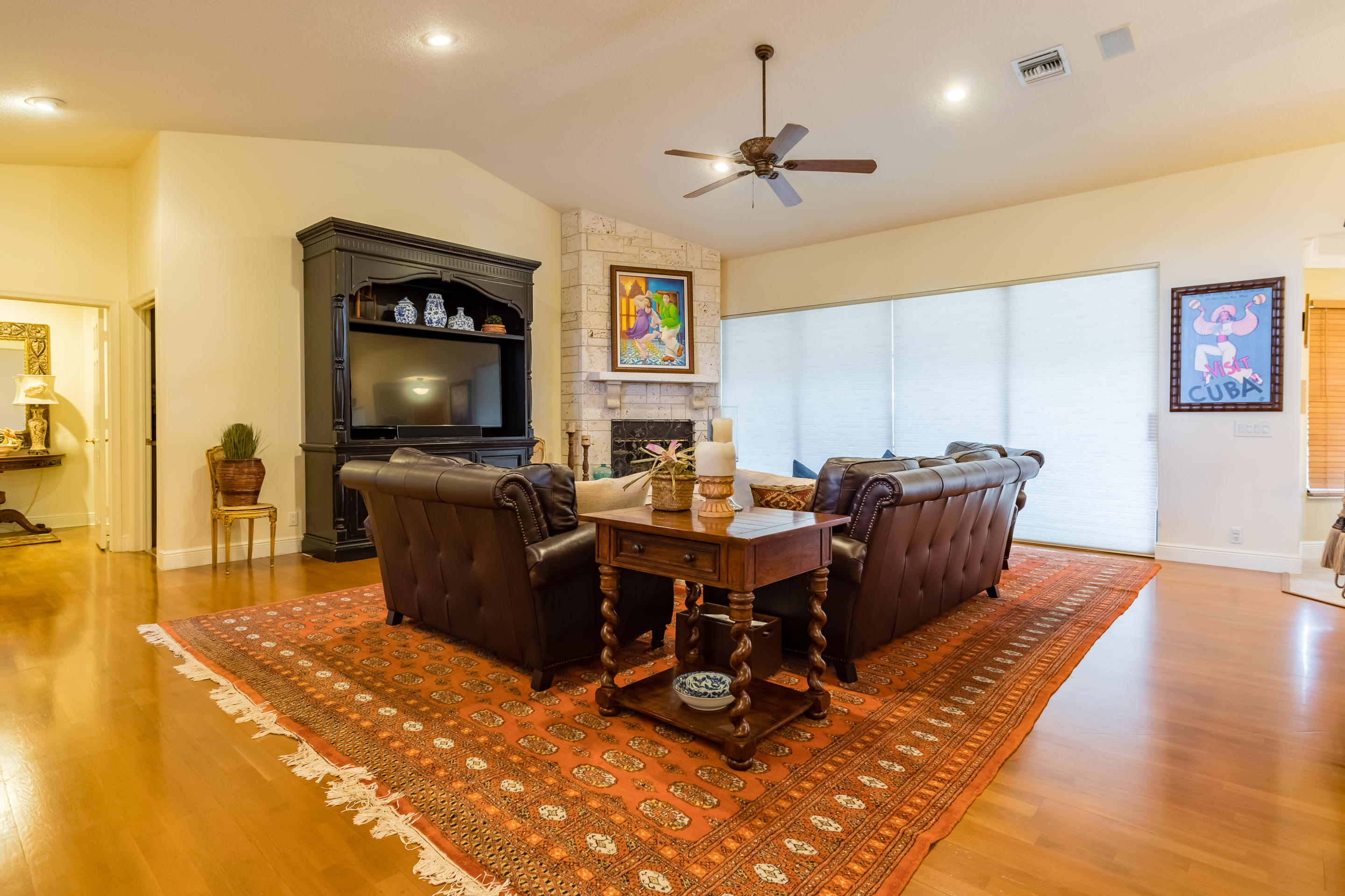 Boca Chica - Residential