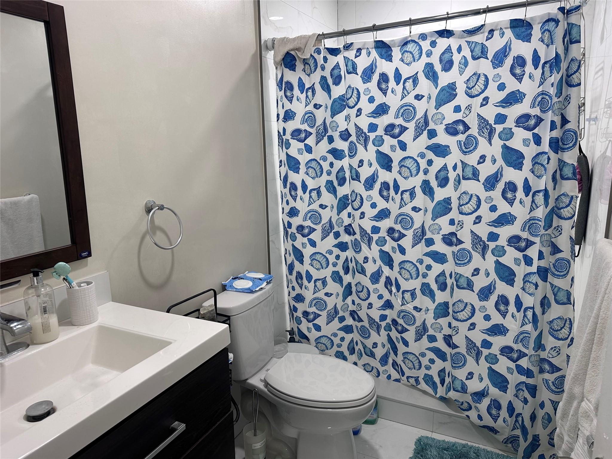 Hollywood Ridge Farms 2-1 - Residential Lease