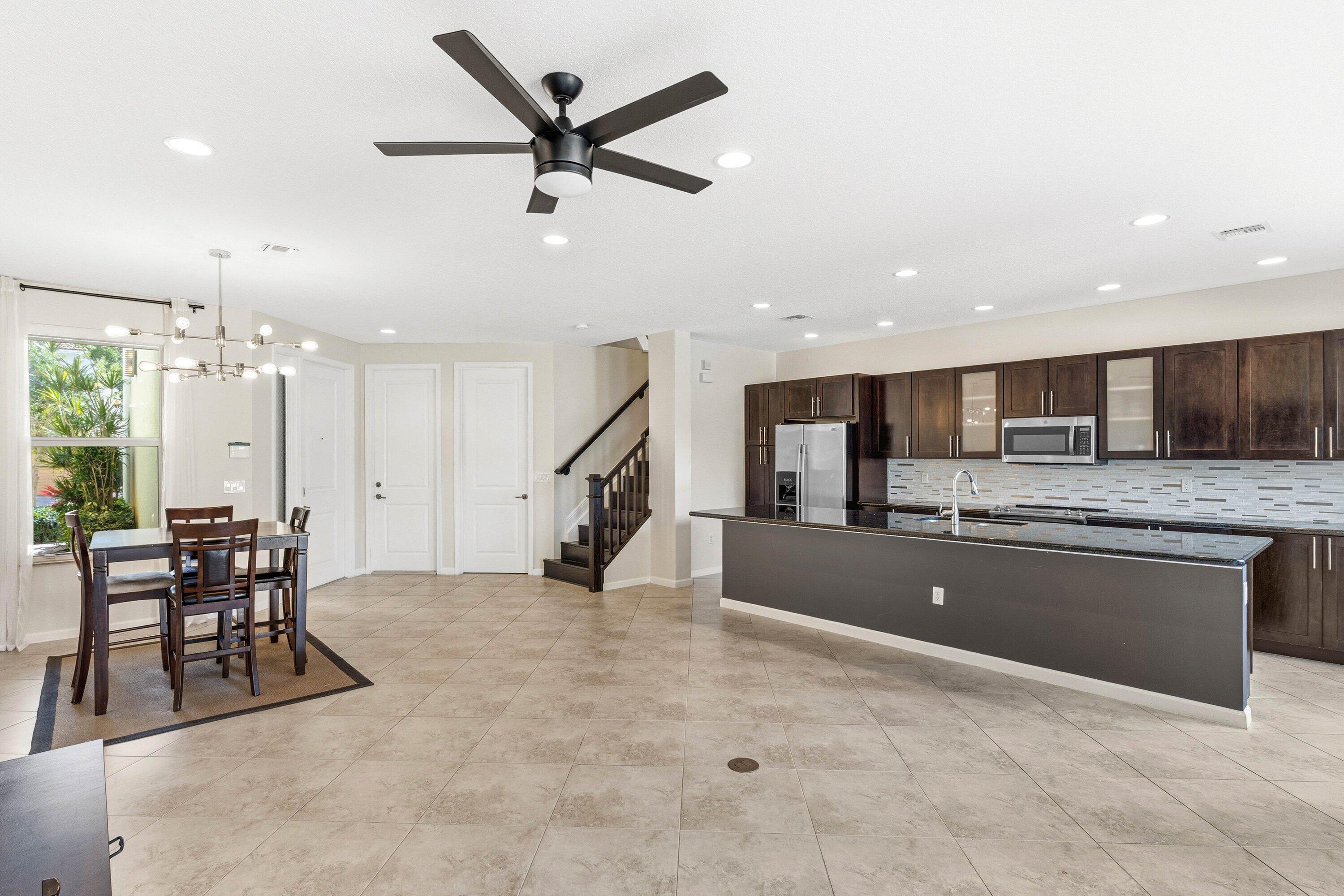 4853 NW 16th Terrace