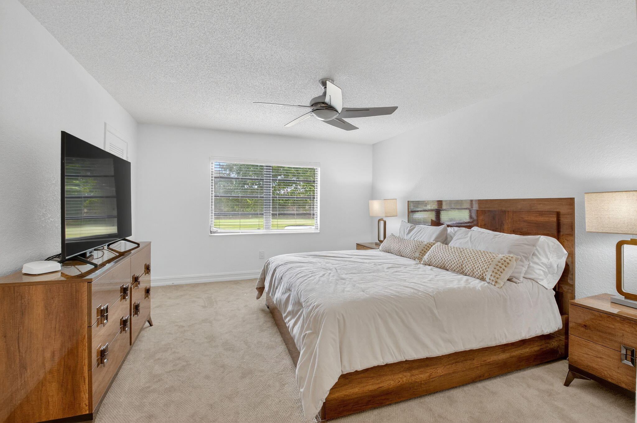 HORIZONS OF BOCA LAGO CONDO - Residential