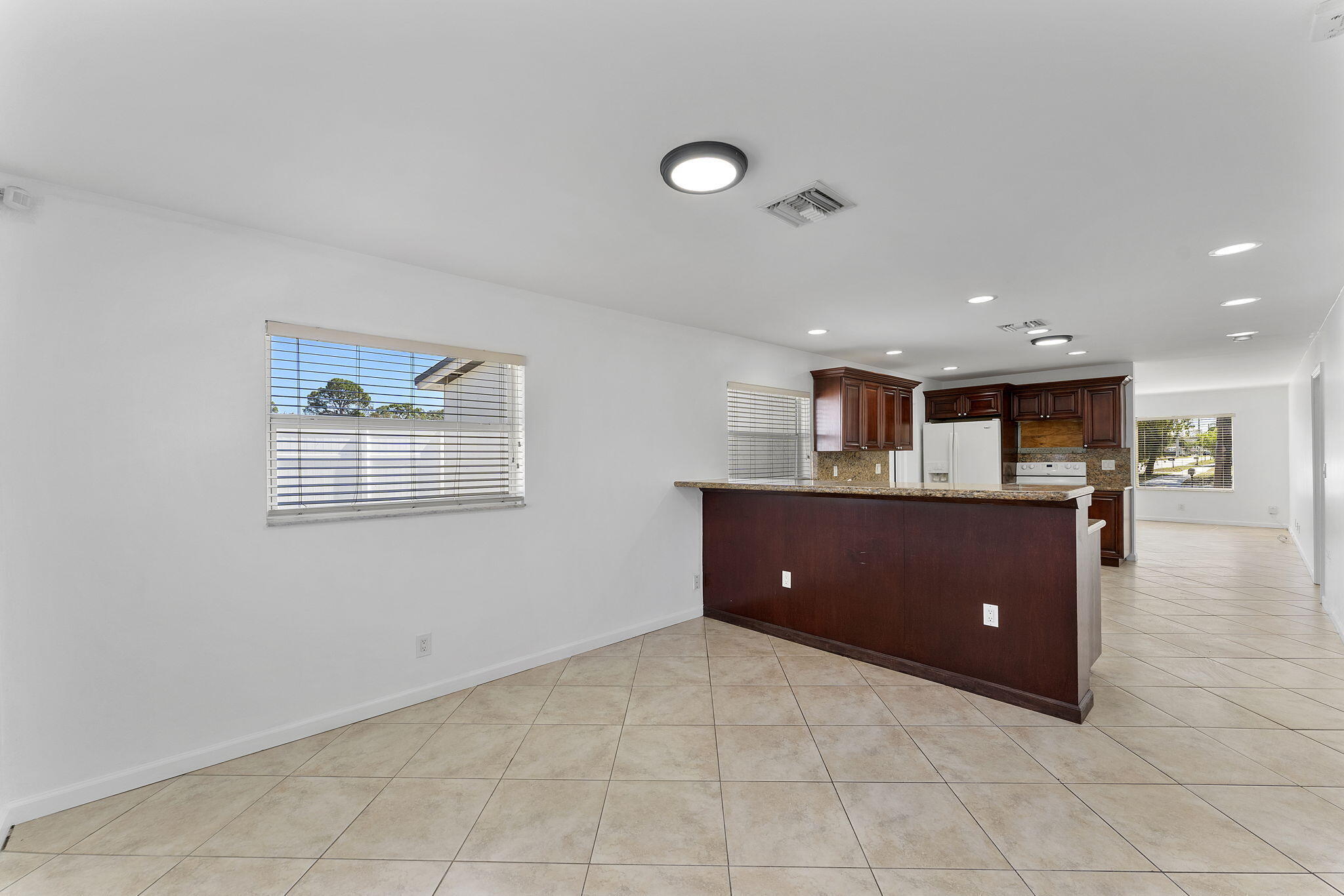 105 NW 7th Court