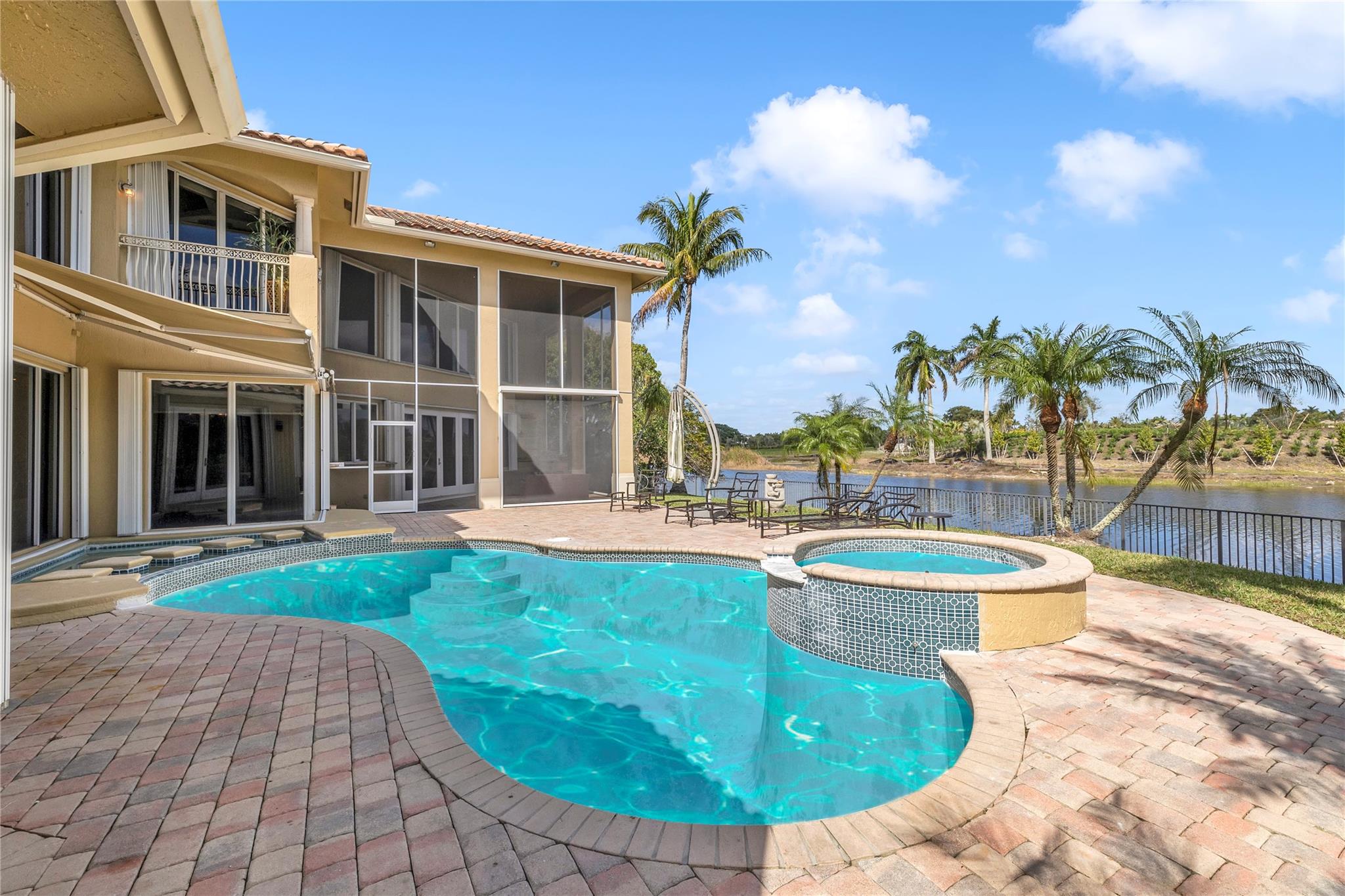 HERON BAY/THE FALLS - Residential Lease