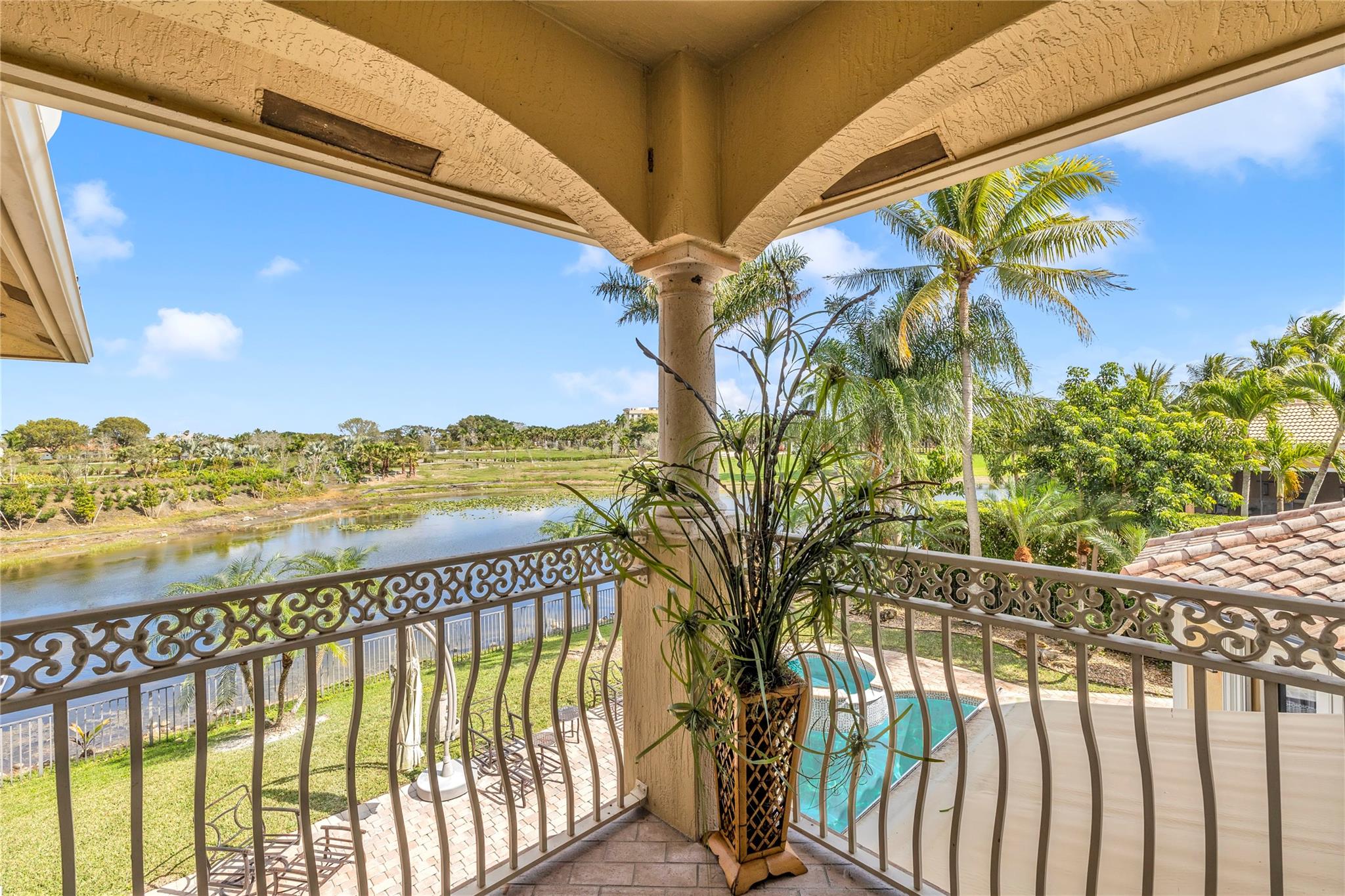 HERON BAY/THE FALLS - Residential Lease