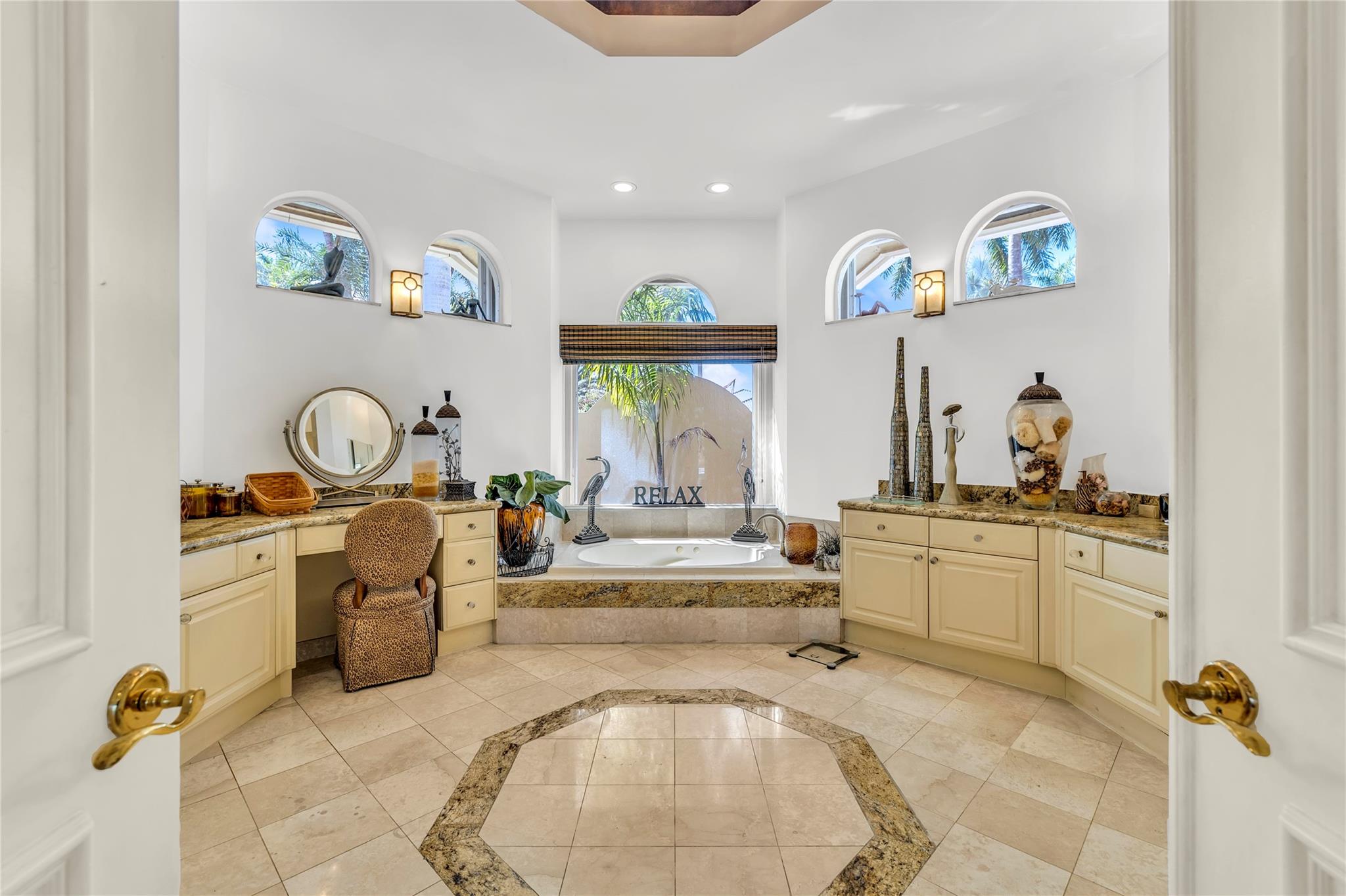 HERON BAY/THE FALLS - Residential Lease