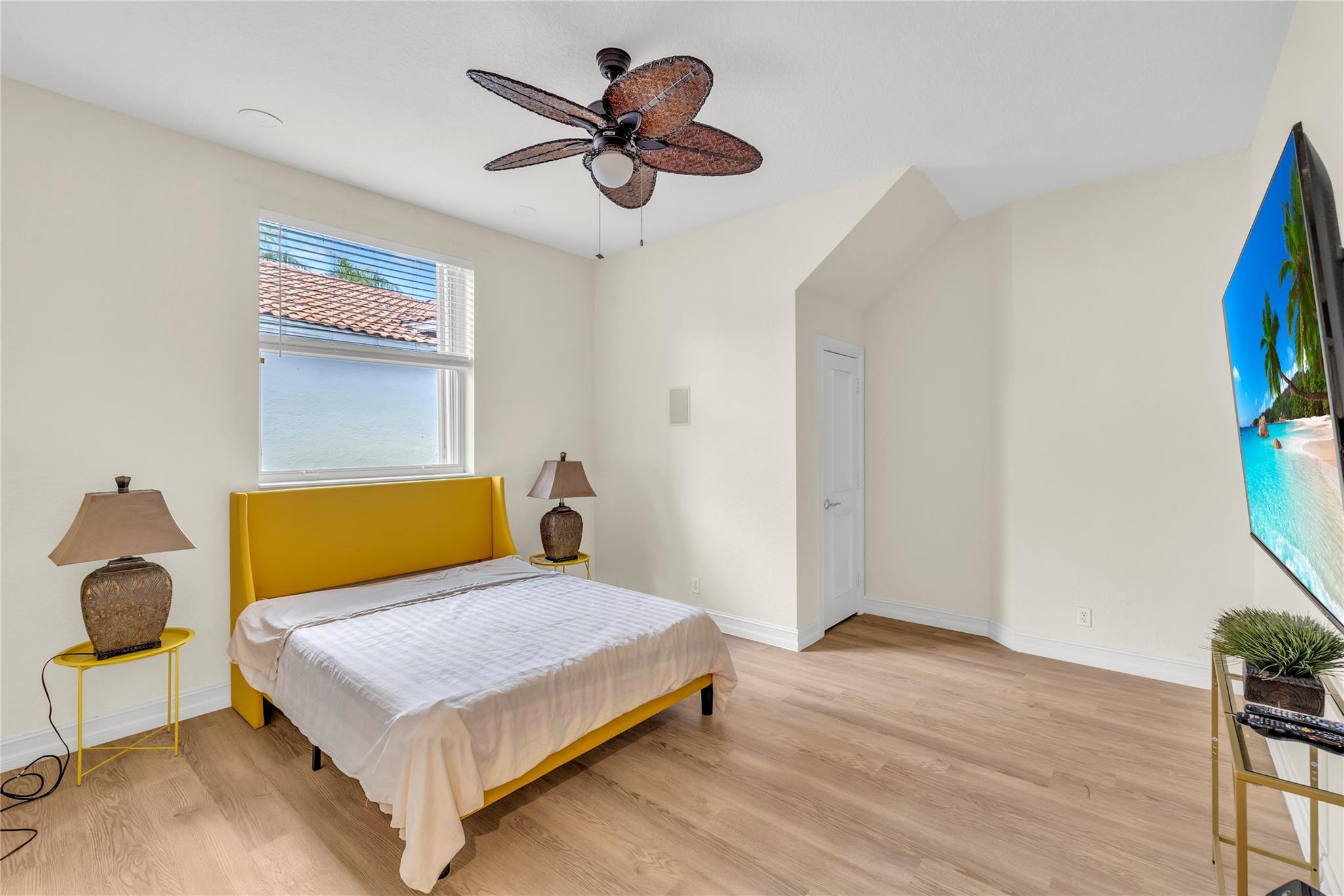 HERON BAY/THE FALLS - Residential Lease