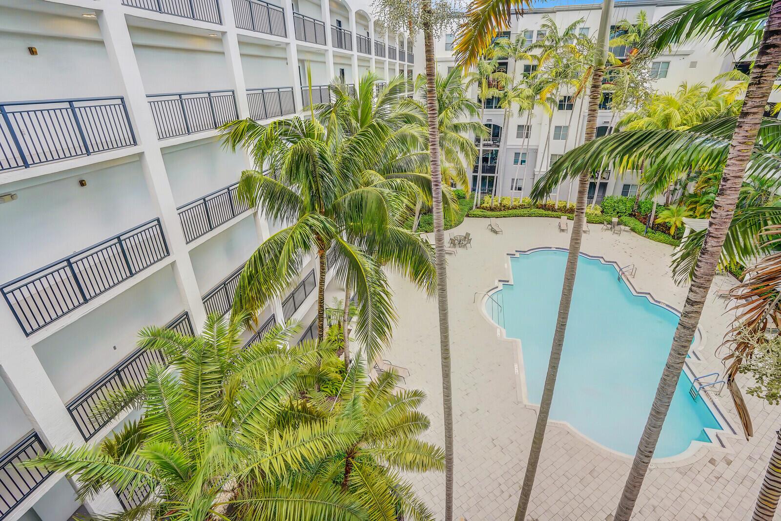 1690 Renaissance Commons Boulevard 1522