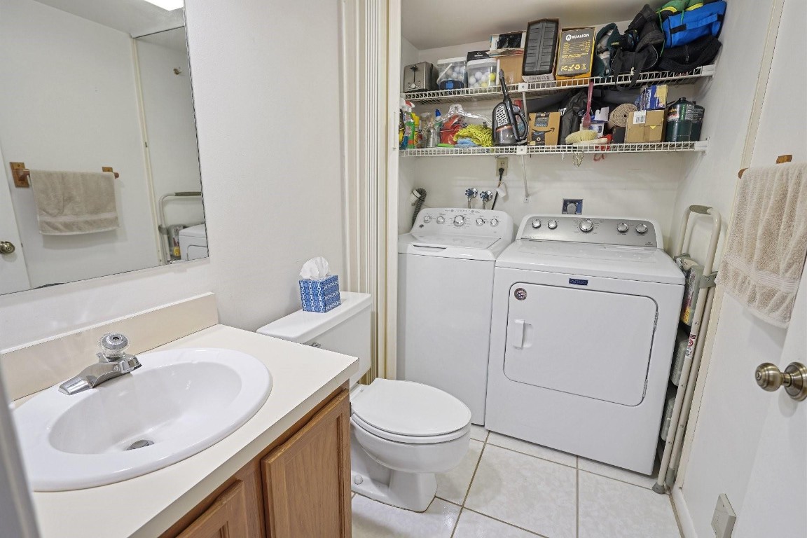 CAMELOT GARDEN - Residential