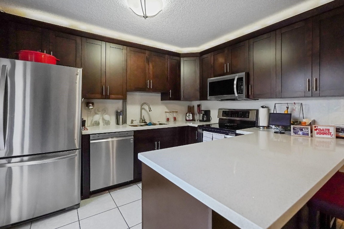 CAMELOT GARDEN - Residential