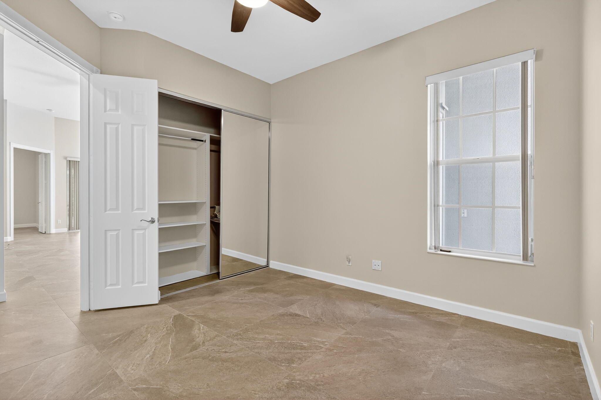 Wellington, Florida 33414, United States, 3 Bedrooms Bedrooms, ,3 BathroomsBathrooms,Residential,Pending,209645