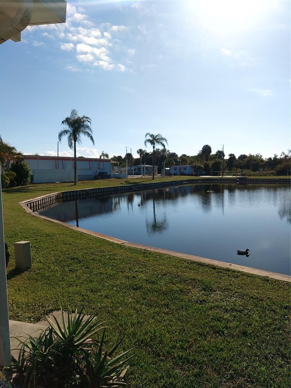 Lake Manor Park - Residential