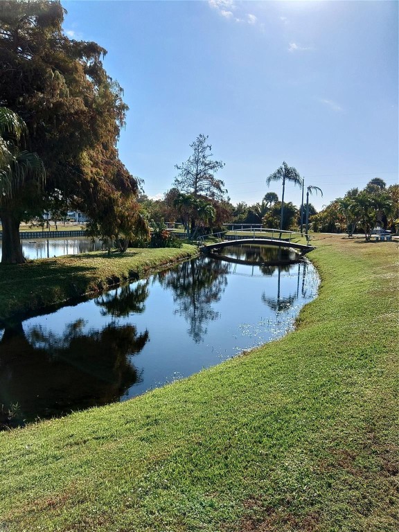 Lake Manor Park - Residential