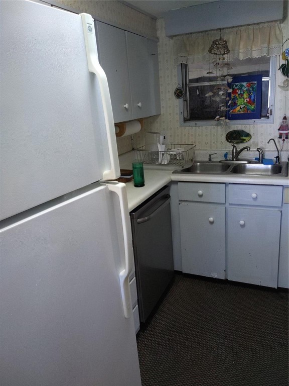 Lake Manor Park - Residential