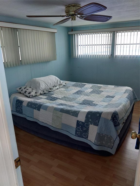 Lake Manor Park - Residential