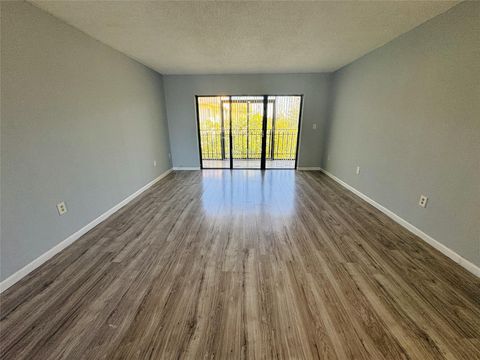650 NE 149th St F503 Miami FL 33161
