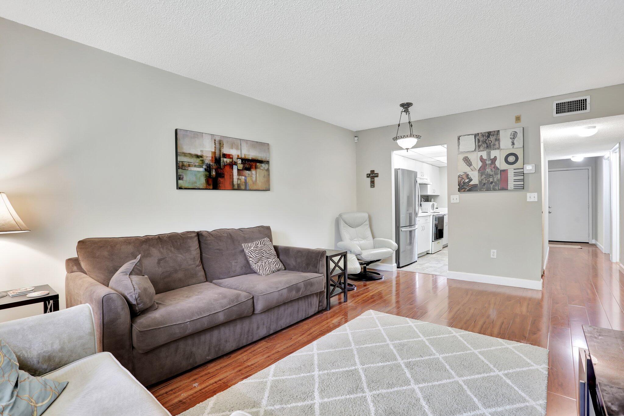 PLANTATION FOREST CONDO - Residential Lease